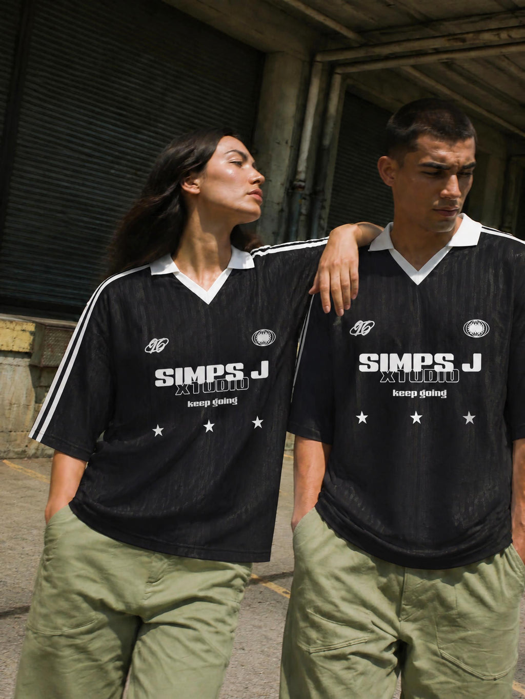 Contrast Collar Striped Soccer Jersey